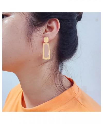 Gold Earrings for Women Chunky Gold Earrings Thick Gold Dangle Earrings Lightweight Geometric Earrings Twist Circle Earrings ...