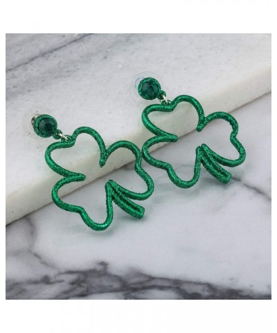 Glittery Grainy Green Colored Clover Silvertone Lock Dangle Earrings $8.24 Earrings